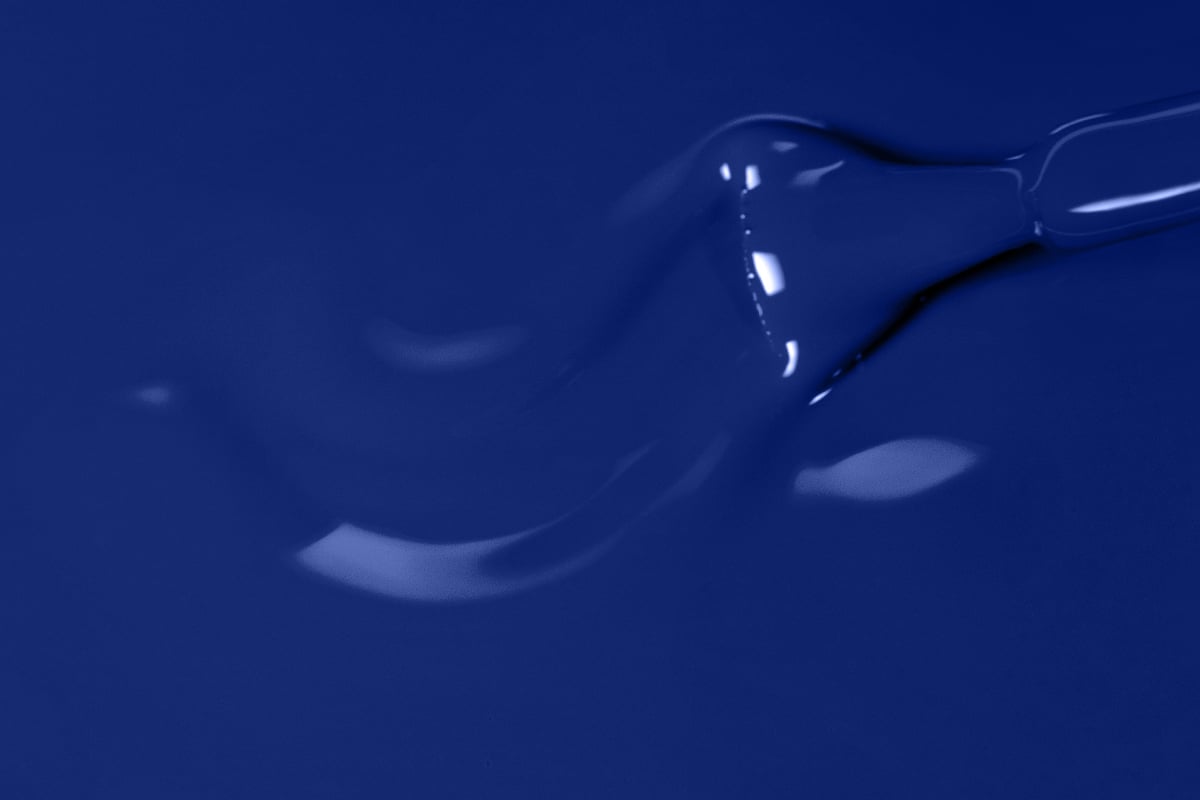 Jolifin LAVENI Shellac - dark blue 10ml