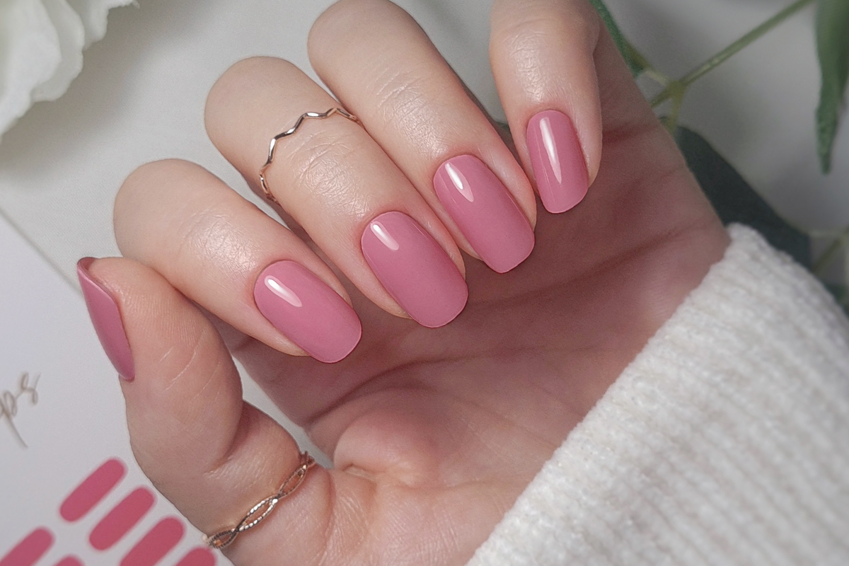 Jolifin LAVENI UV Gel-Wraps - rosewood