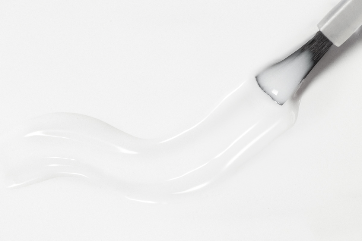Jolifin LAVENI Shellac - RubberGel white cream 10ml