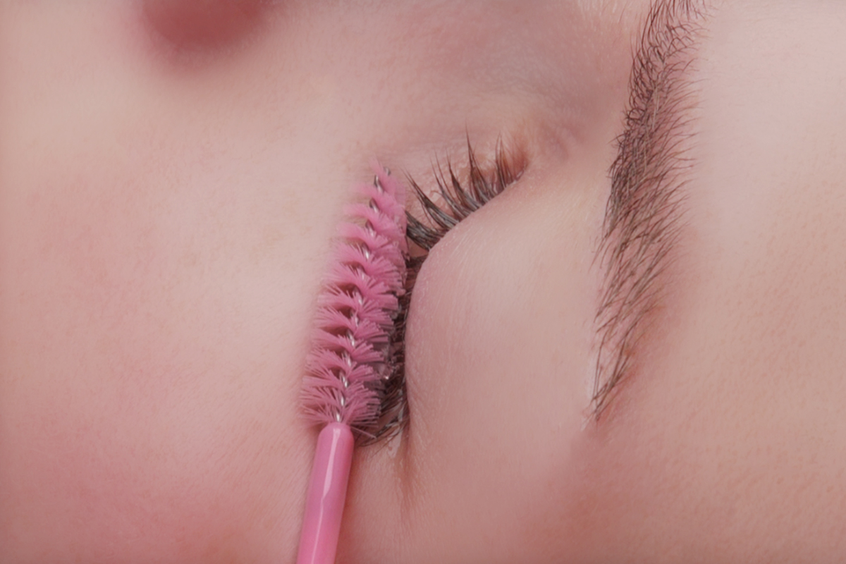 Jolifin Lashes - Wimpernbürstchen pink 50Stk