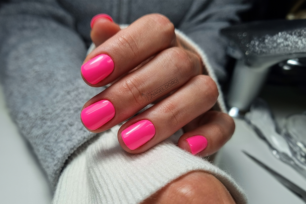 Jolifin LAVENI Shellac - neon-pink sunset 10ml