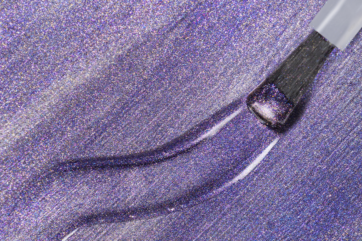 Jolifin LAVENI Shellac - Cat-Eye 9D chameleon silver-purple 10ml