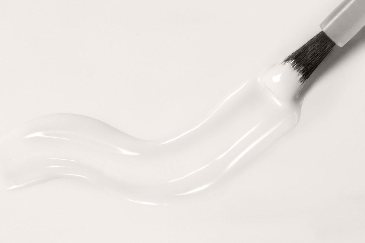 Jolifin LAVENI Shellac - white crest 10ml