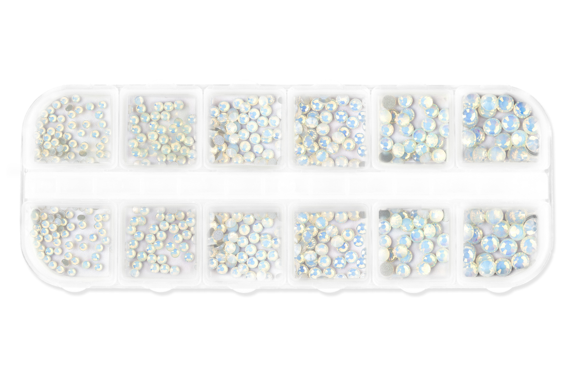 Jolifin LAVENI Rhinestone Display XL - opal white
