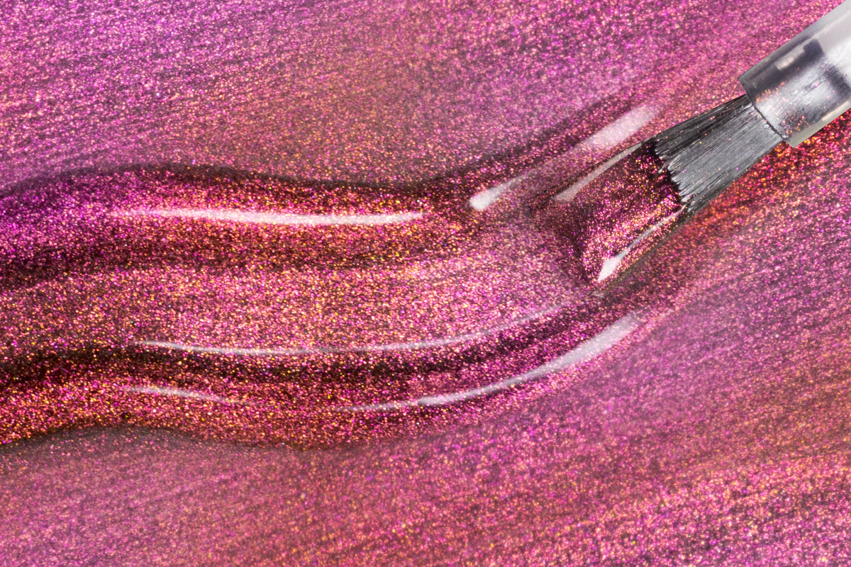 Jolifin LAVENI Shellac - Extreme Cat-Eye galaxy pink 10ml