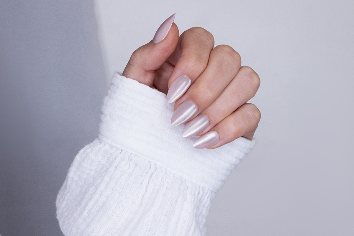 Jolifin SoftGel PressOns - short almond - Cat-Eye rosé